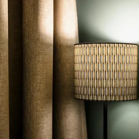 Отель Montfort - 4*