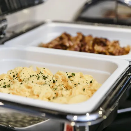 Отель Montfort - Фельдкирьх