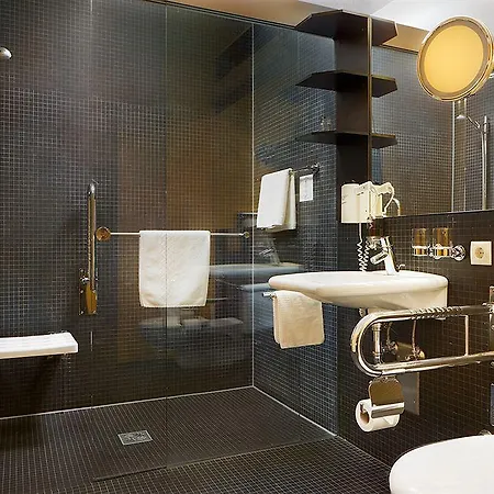 Montfort - Hotel