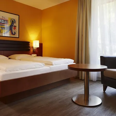 Montfort - Отель 4*