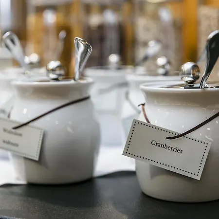 Montfort - Отель Фельдкирьх